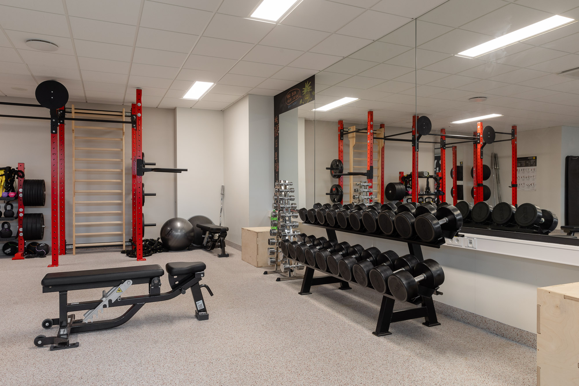 RIMI korporatīvā sporta zāle